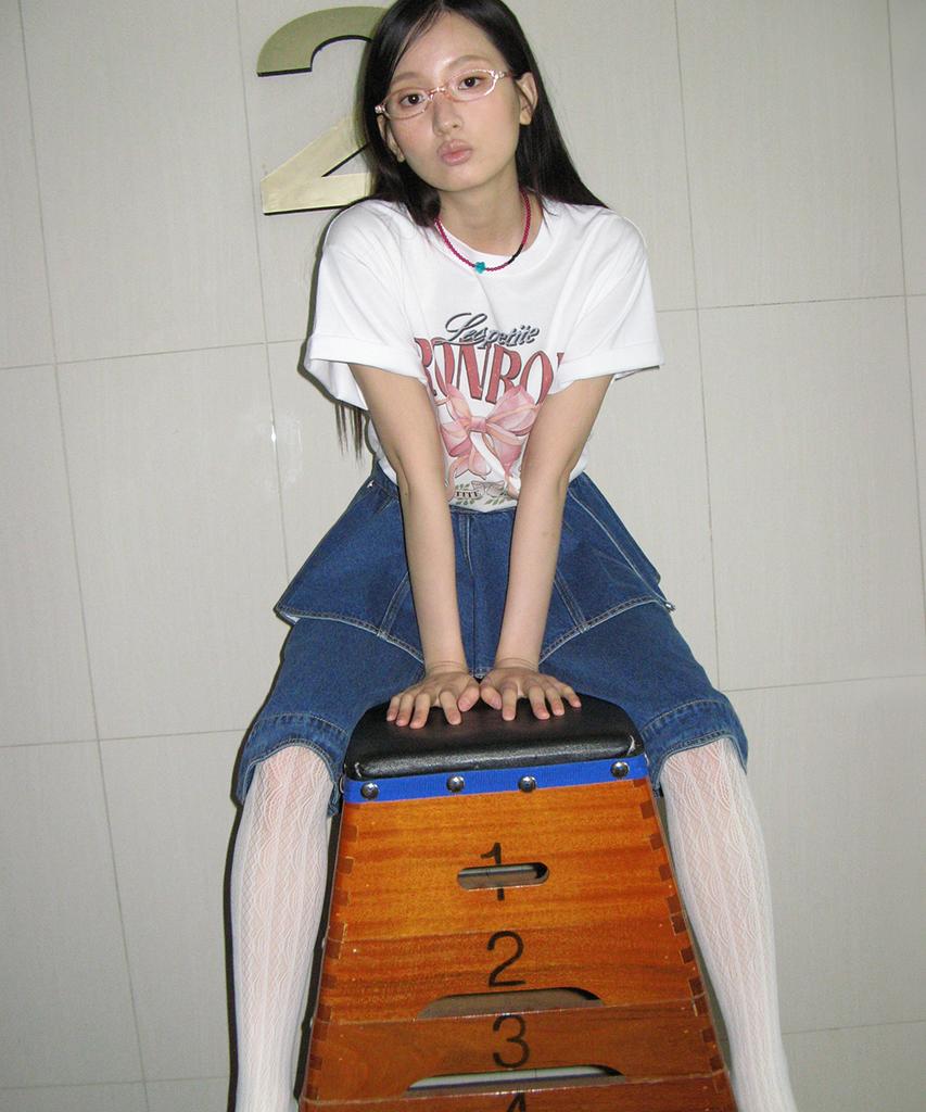 RONRON Vintage Double Ribbon Basic Fit T Shirt White