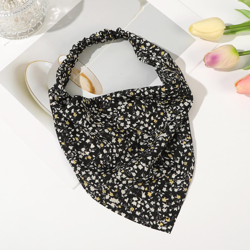 AWAYTR Crashed Flower Headband Rubber Hair Scarf Bands for Women Party Headwear Floral Print Bandana Turban Hairband Headpiece