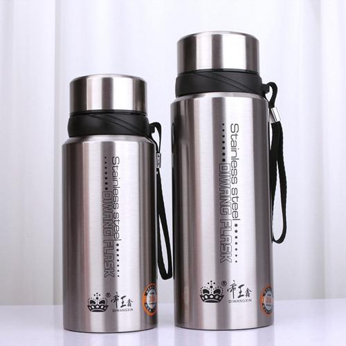 

Термос Термос з нержавіючої сталі Креативний камуфляж Термос Чашка для кави Велика місткість Термопляшка для подорожей на відкритому повітрі срібний