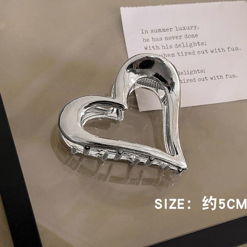 Metal Golden Silvery Heart Love Hair Claw Clips Medium Size Y2k Hair Styling Accessories Catch Crab Clamp Women Girls Headwear