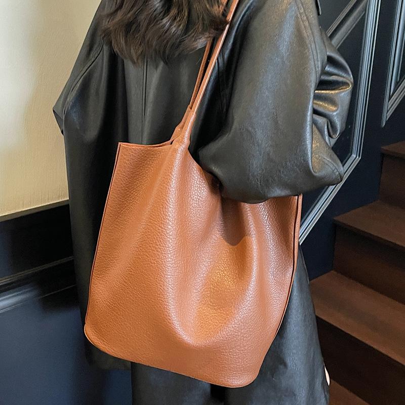 Minimalist style large bag women's 2025 new fashion retro tote bag large capacity casual commuting shoulder armpit bag