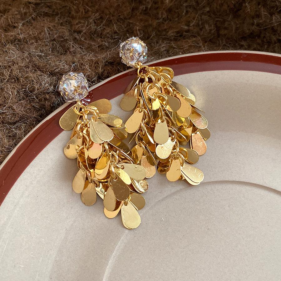 

Silver needle zircon water drop iron sheet fringed earrings women s niche design stud earrings light luxury high-end earrings women