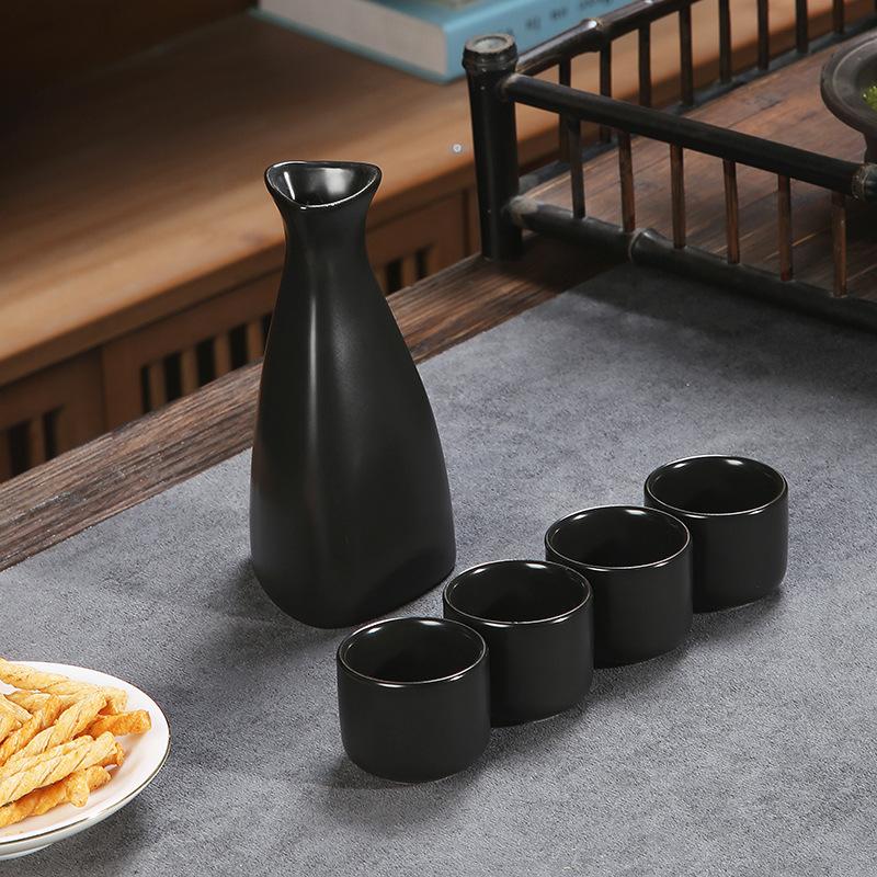 Japanese Sake Bar Set Household Ceramic Baijiu Cup Bottle Wine Cup Home Restaurant Party Drinking Barware Set Friend Gift