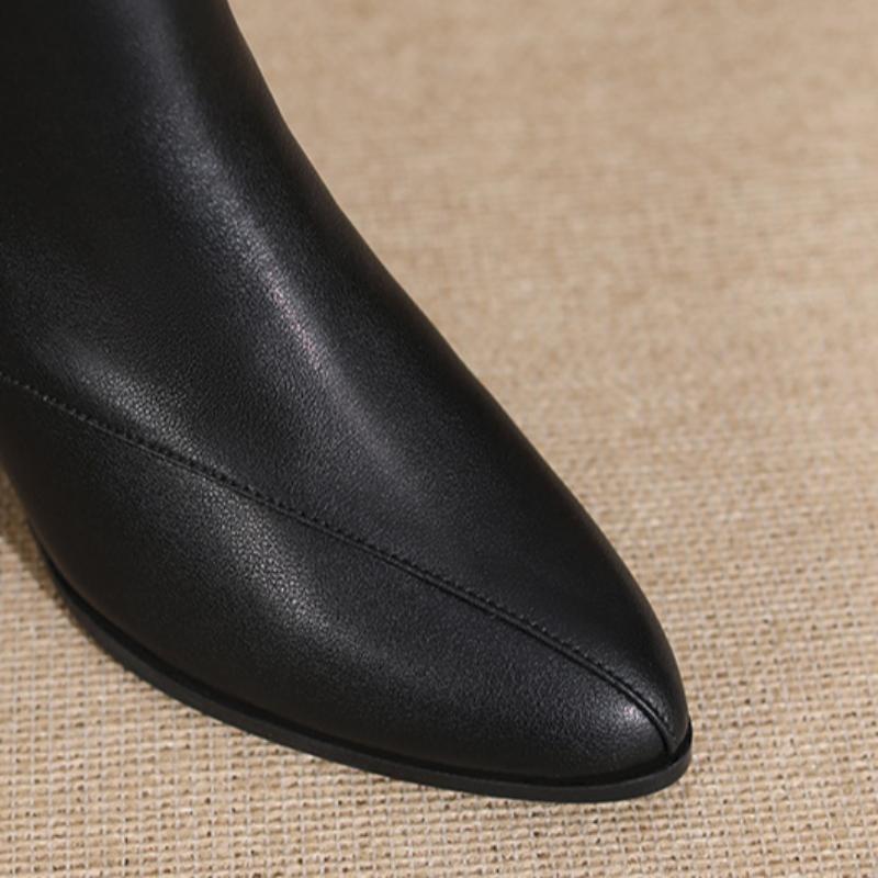 New French Short Boots Women's Spring and Autumn British Style Thick Heel Pointed Middle Heel Leather Boots