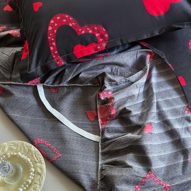 Comfortable, Relaxing, Breathable, Skin-friendly Three-piece Set: One Bed Skirt + Two Pillowcases (without Pillow Core)