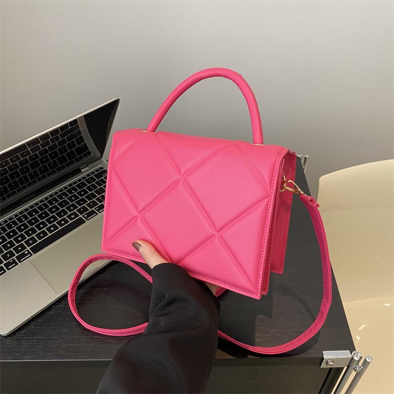 Rhombus Temperament Simple Fashion Handbag 2025 Spring New Versatile Ins Solid Color Messenger Bag Small Square Bag Women