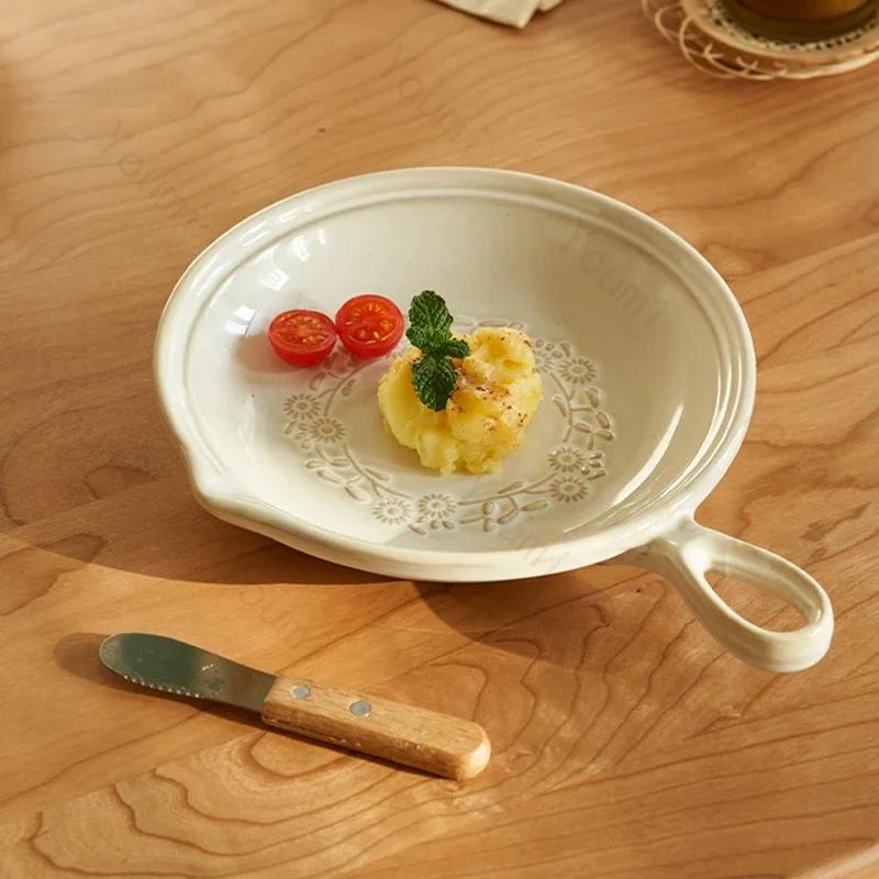 Einfarbige Relief-Keramikteller Modischer Japanischer Stil Speiseteller Haushalt Snack Früchte Teller Exquisites Geschirr