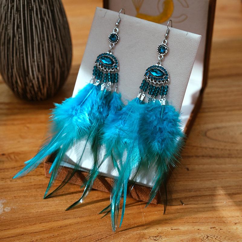 Super Long Exaggerated Irregular Feather Earrings for Women Fashion Boho Colorful Rhinestone Crystal Bead Dangle Earring Jewelry