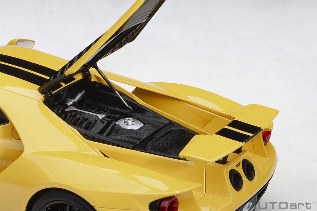 AUTOart Ford GT 2017 Stripe Finished Product 1/18 Yellow/Black