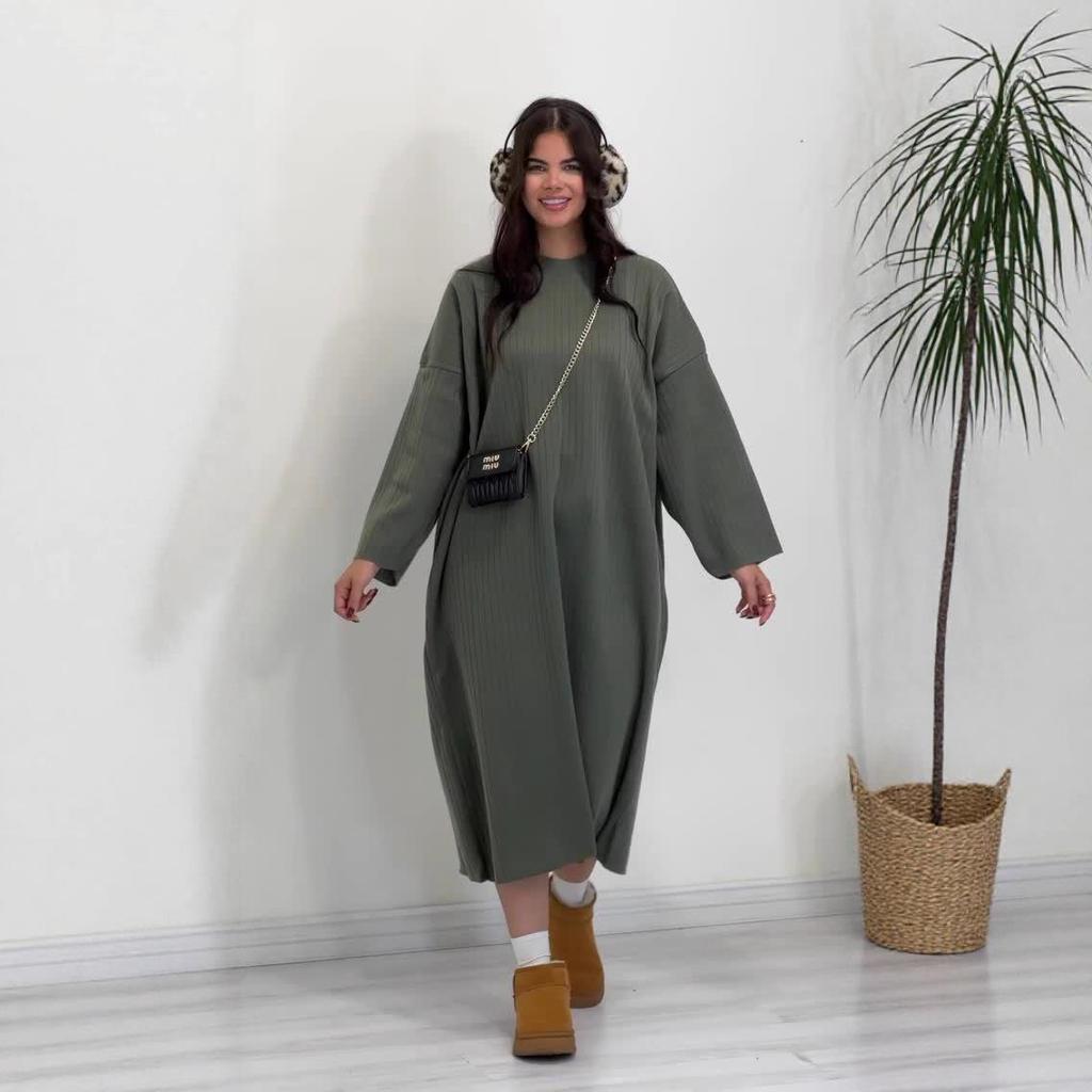 2025 Autumn European & American Women's Casual Round Neck Bell Sleeve Knitted Long Sweater Dress