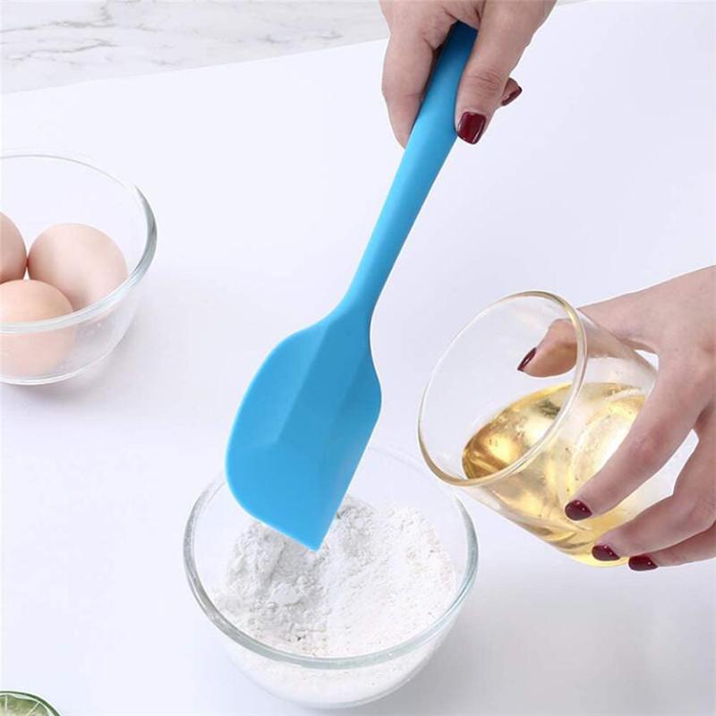 2 Stück/SET Silikonspatel Hitzebeständig Backschaber Buttercreme Kuchenglätter Polierer Kuchendekorationswerkzeug Buttermischer