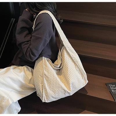 Large-capacity Tote Bag, Leisure Commuting Big Bag, Women's Summer New College Student Class Canvas Bag