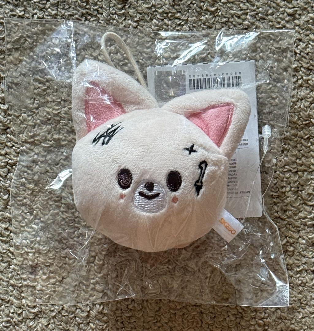 

[USED] KARMA popup foxI.Ny name tag AIN