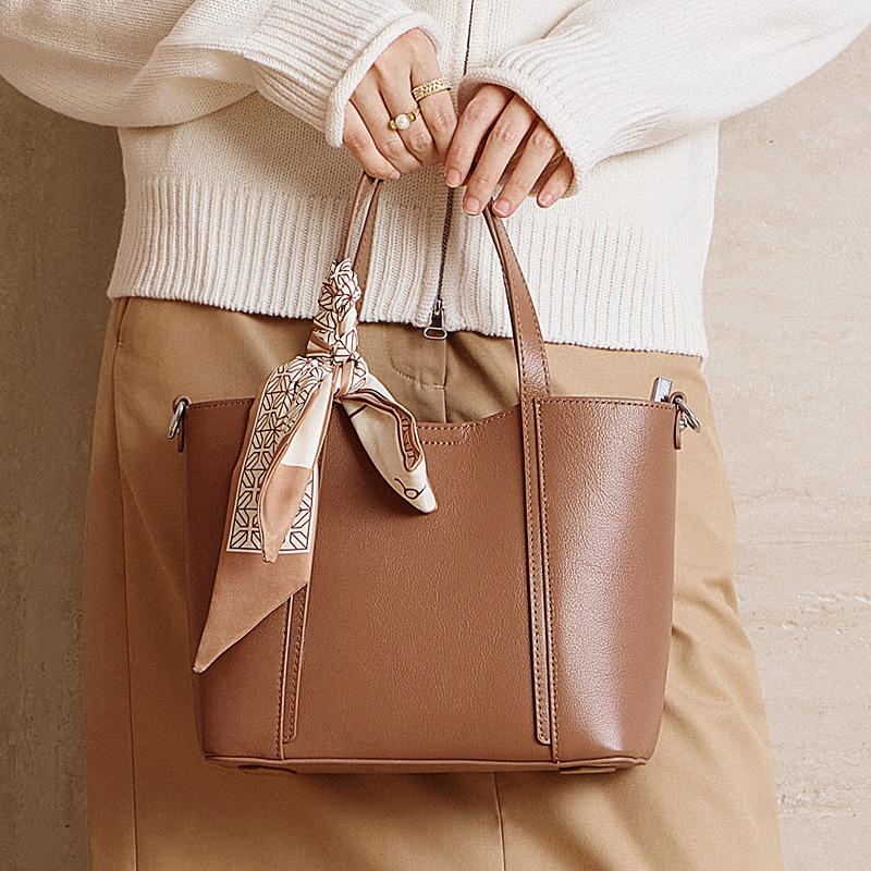 Leather Women's Bags New Fashion High-end Tote Bags Handbags Commuter Women's Bags Women's Shoulder Messenger Bags