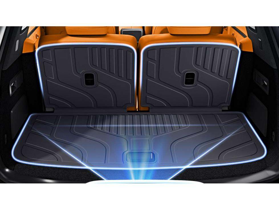 Ideal i8 TPE25 One-Piece Trunk Mat: Premium Interior Modification