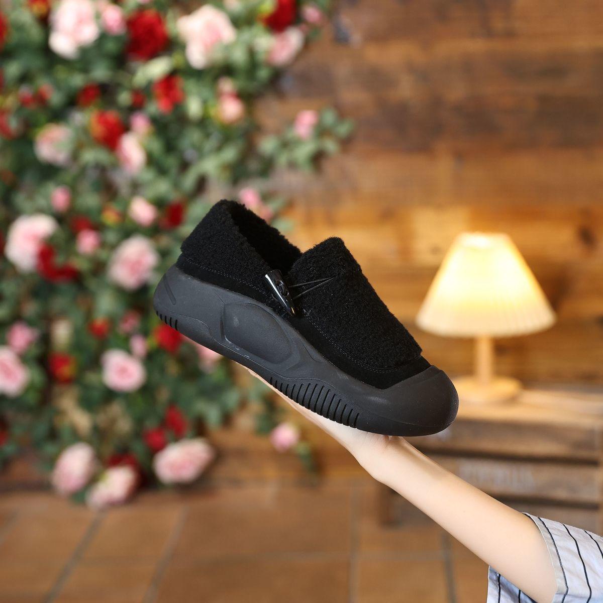 

Майяр экстра толстые бархатные туфли хлопковые туфли бархатные теплые хлопковые туфли дуду зима новые мягкая подошва универсальные интернет-знаменитость хлопковые туфли 35 чёрный