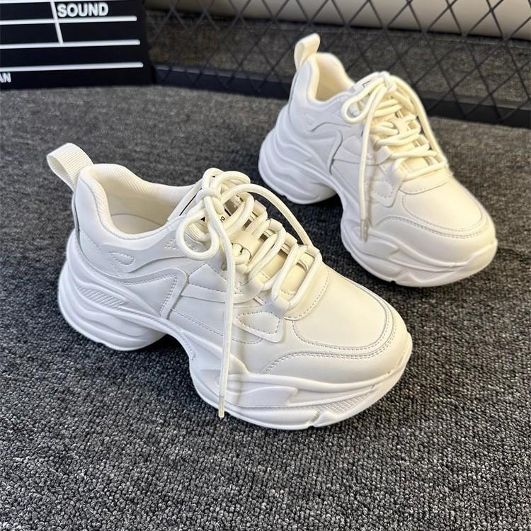 Star with the same platform dad shoes women's 2025 spring new casual women's shoes versatile sports little white single shoes Internet celebrity