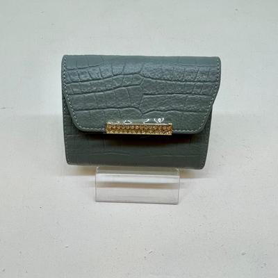 Women's Cowhide Half Wallet - Natural Cowhide - Lightweight and Luxurious Crocodile Pattern - AW9165 - Sky Blue