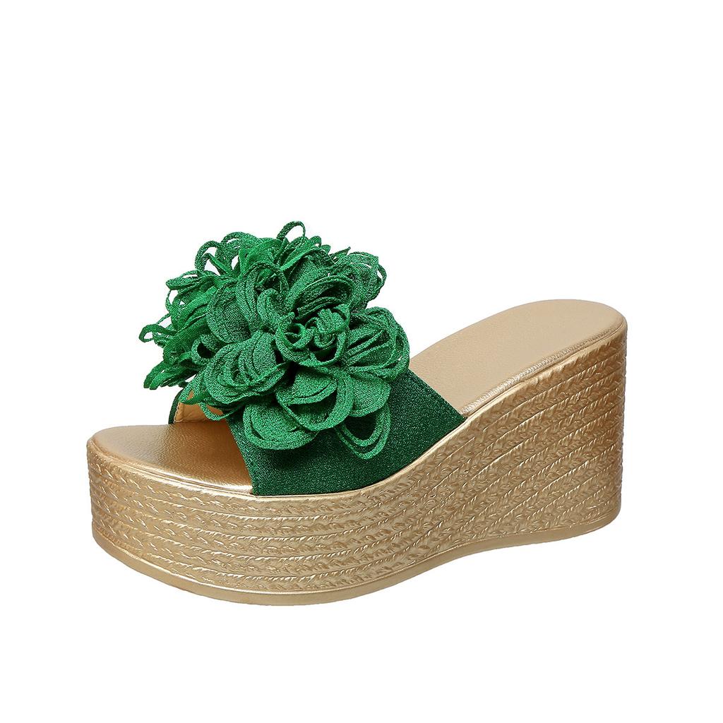 Wedge heel flower slippers women's 2025 summer new large size muffin and one-word high heel cool slippers women