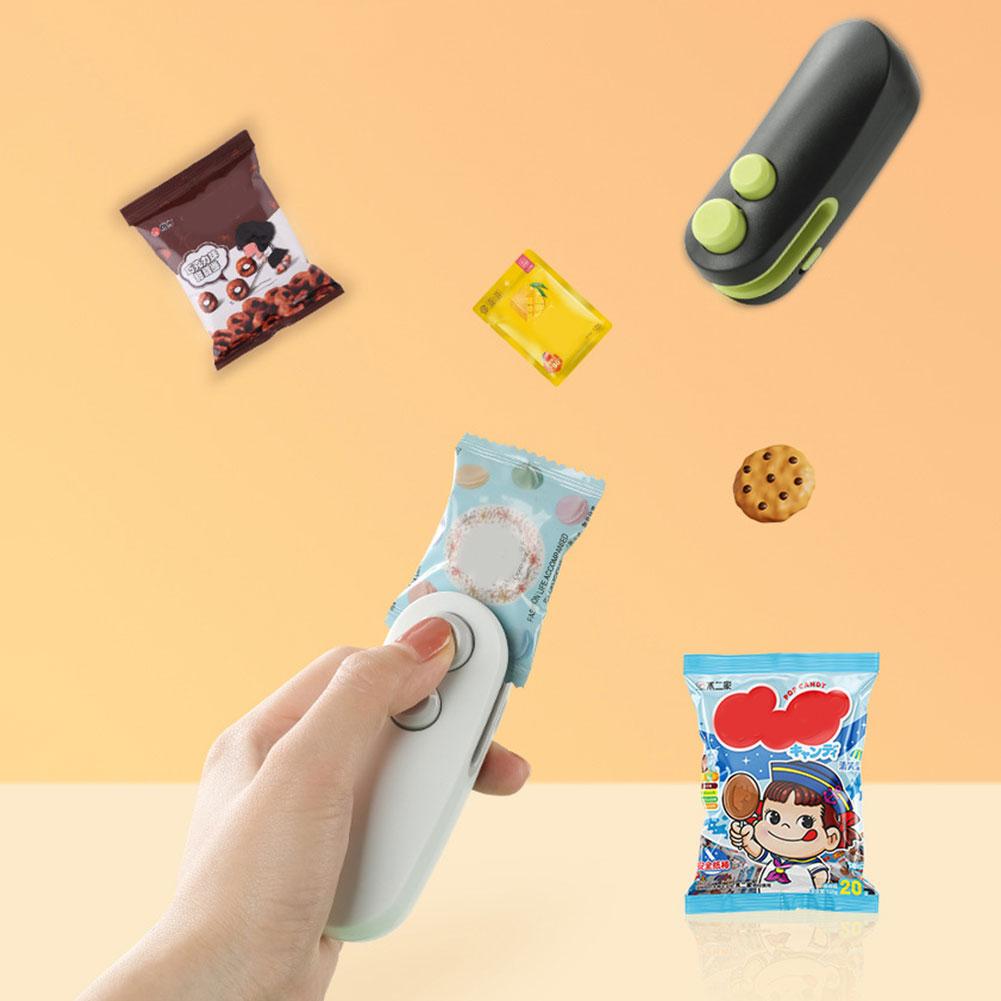 Vacuum Food Sealer USB Rechargeable Package Bags Sealer Portable Food Sealer for Plastic Bags Snack Bags