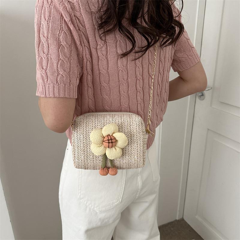 2023 Summer New Small Niche Bag Women's Fashion Crossbody Bag