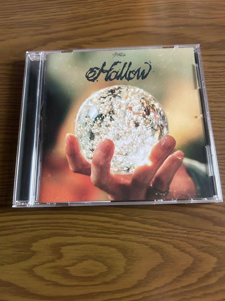 [USED] straykids Hollow Regular Edition + Tower Records Bonus Reno