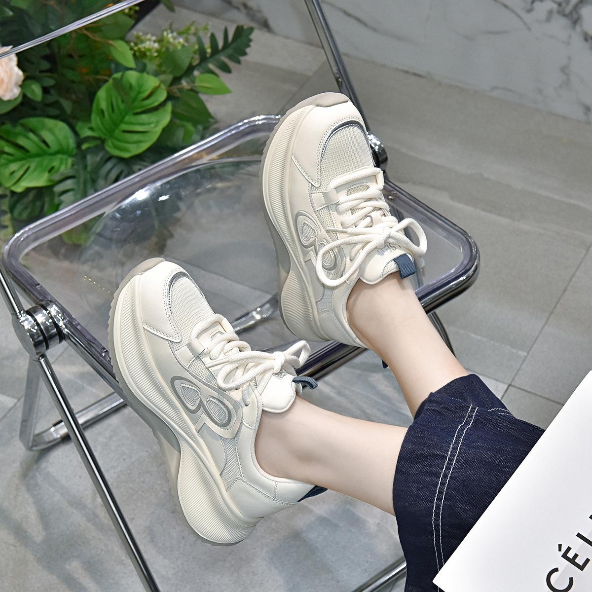 

Dad Shoes Girl 2024 Korean Edition Lace-up Mesh Travel Shoes Platform Sports Style Casual Shoes White Shoes Entity Special for 35