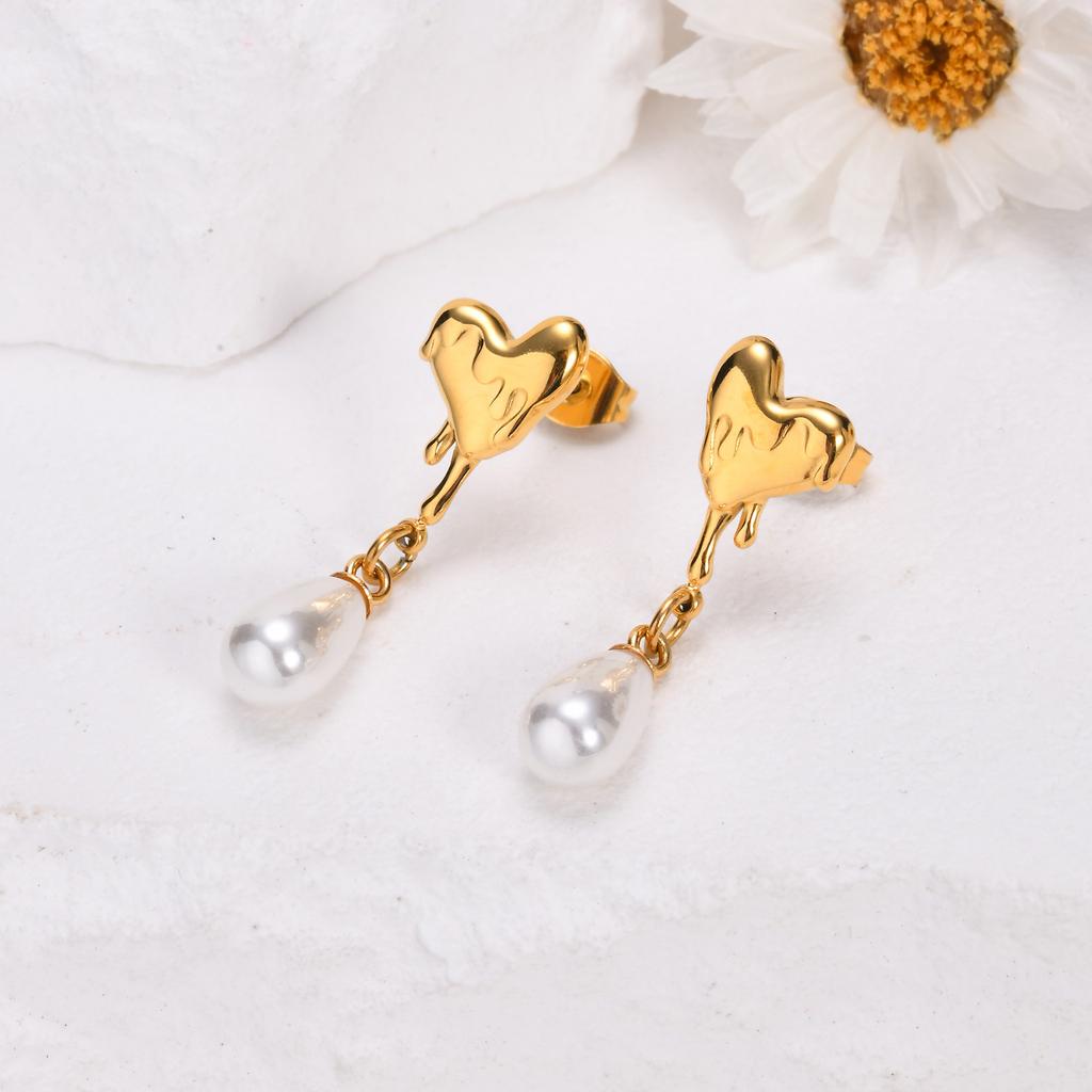 Stainless Steel Drop Earrings for Woman Imitation Pearls Heart Twist Earring Golden Trendy Exquisite Fashion Jewelry Gifts