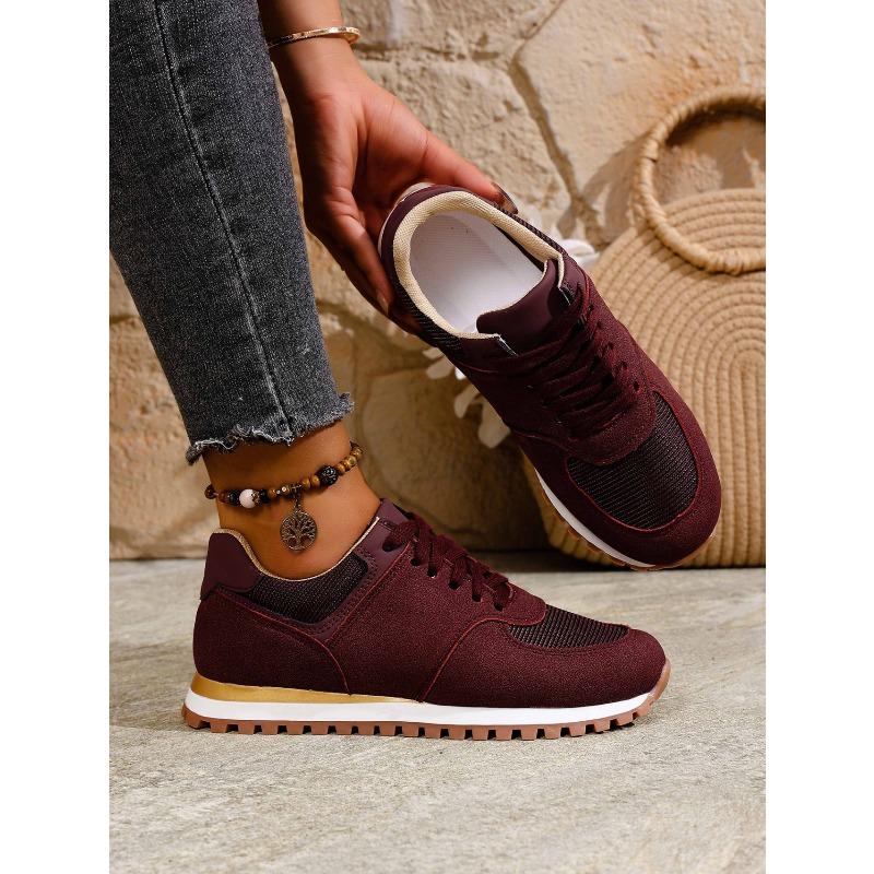 Jesień 2025 Nowe sznurowane wygodne buty do biegania damskie w dużych rozmiarach lekkie codzienne sportowe oddychające pojedyncze buty