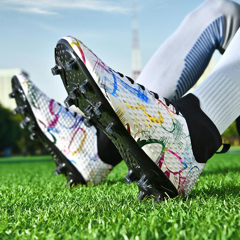 Soccer Shoes Men Outdoor Grass Training Long Stud Professional Sports Shoes Men Breathable Lace-up Training Football Boots Men