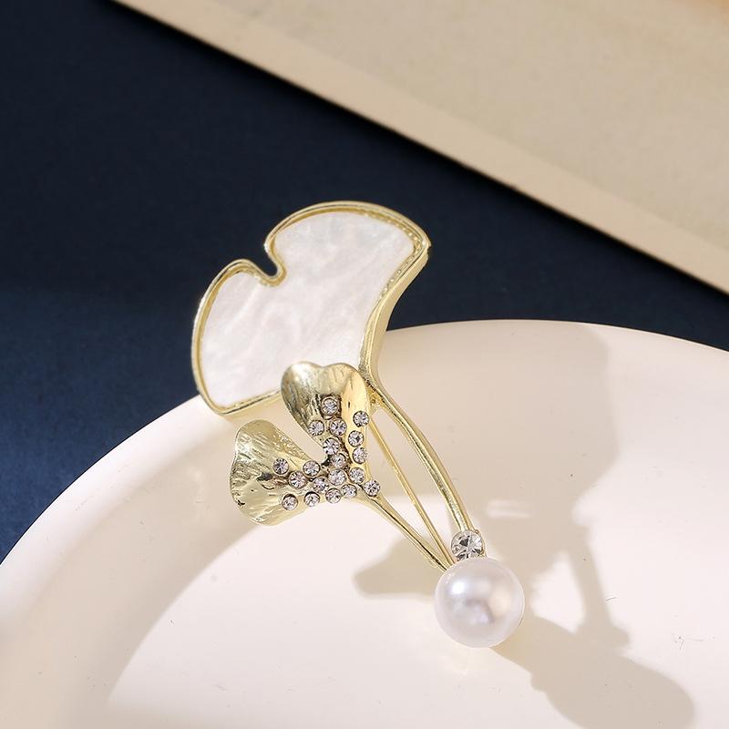 

Брошь Жемчужина гинкго Высококлассная женская изысканная и нишевая дизайнерская брошь Подарок на фестиваль Высококлассное ощущение
