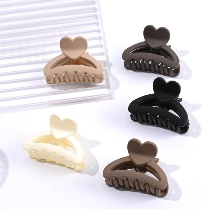 1/3 Pcs Minimalist Heart Hair Claw Clips Medium Size Anti-slip Hair Barrettes for Women Outdoor Dating