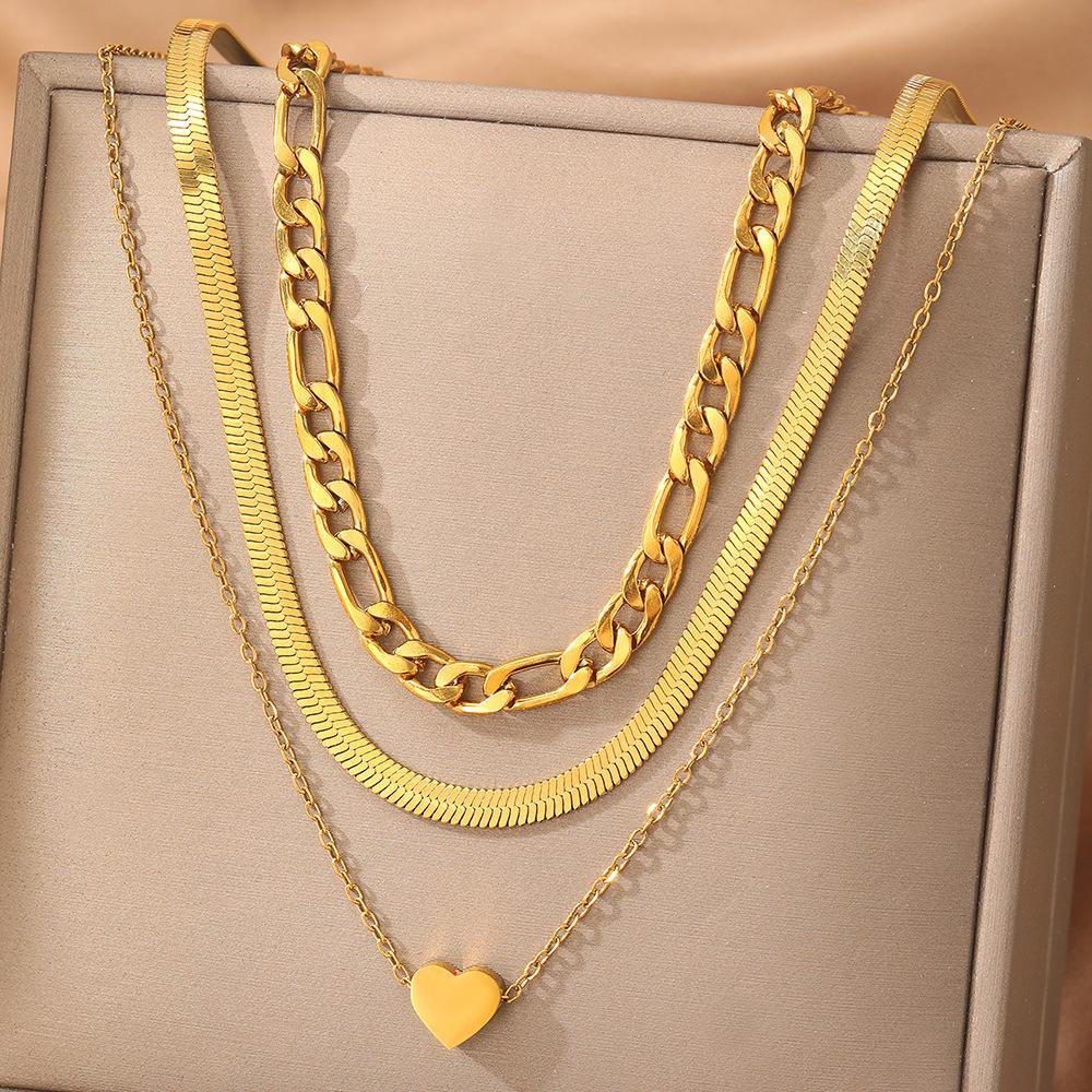 Exaggerated Heart Pendant Multi-Layer Necklace - Light Luxury, Unique Style