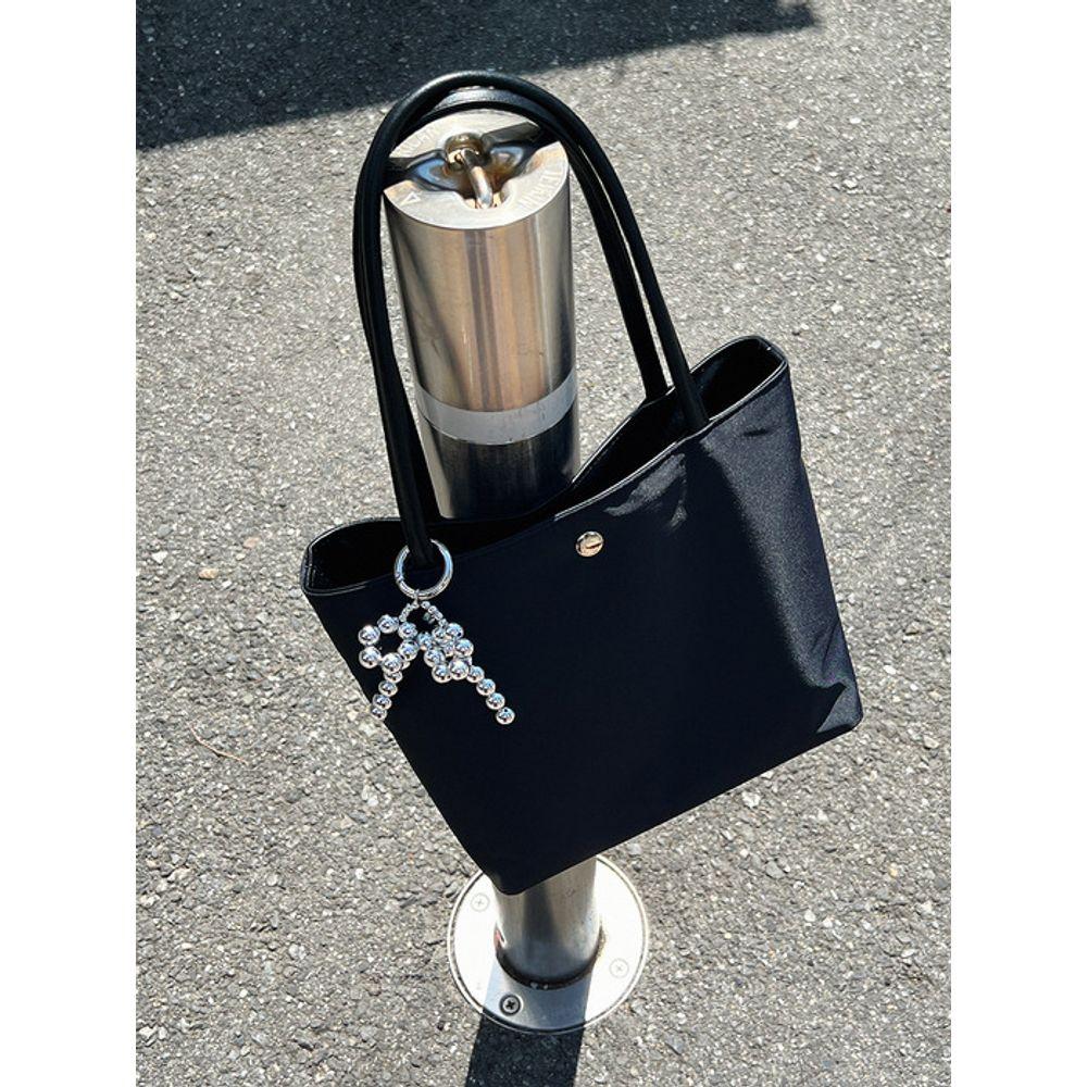 DEFINE OTHER 5th Reorder_Silver Ribbon Keyring