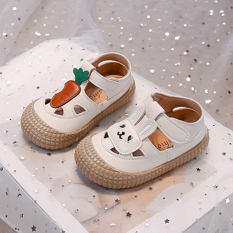 Children's Closed-toe sandals2026Summer New Cute Bunny Carrot Hollow Sandals for Toddlers and Children