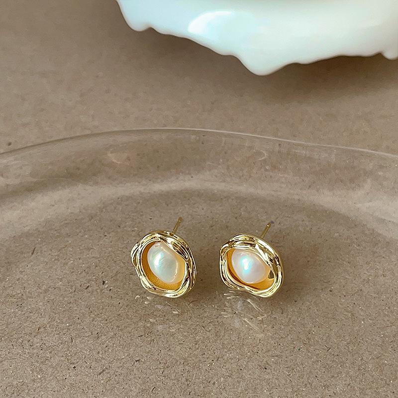 Elegant French Geometric Pearl Stud Earrings: Luxury & Versatile Jewelry for Women