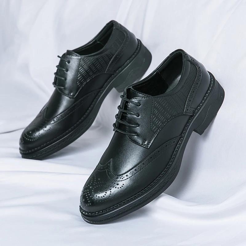 Brogues alla moda, scarpe casual da uomo in pelle, mocassini, scarpe a blocchi cucite a mano, design lusso s, scarpe sociali, slip-on