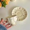 Ensemble de Tasses à Thé en Céramique avec Soucoupes Exquis pour le Thé de l'Après-midi Tasse à Café Couleur Crème Haute Beauté Mug Domestique Cadeau d'Anniversaire 250ml