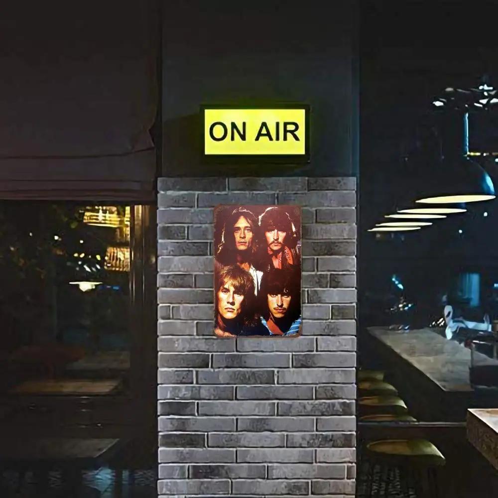 Bad Company Band metal Decor Poster Vintage Tin Sign Metal Sign Decorative Plaque for Pub Bar Man Cave Club Wall Decoration