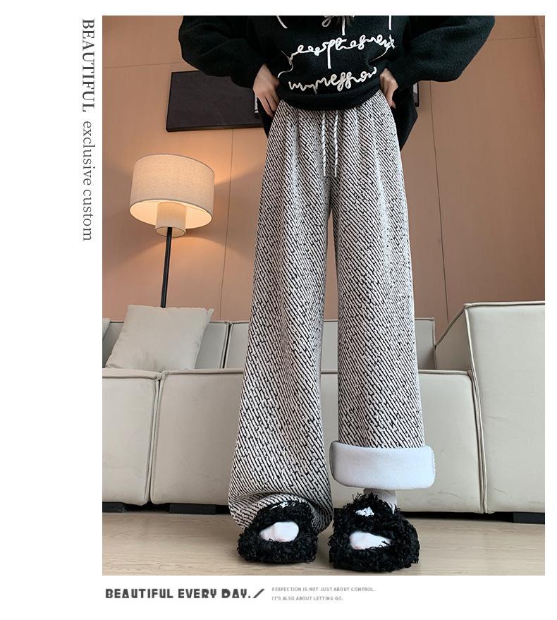 Relaxed Women's Chenille Fleece Striped Wide-Leg Pants for Autumn/Winter