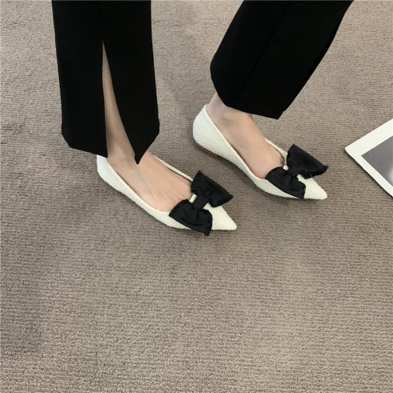 Fashion Flat Shoes for Women's Spring Autumn 2025 New French Bow Pointed Shallow Mouth Scoop Shoes Large Size Women's Shoes 42 43 44