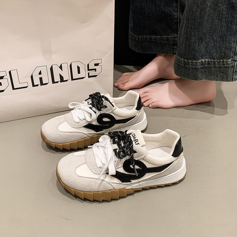 

Ретро кроссовки на плоской подошве немецкие тренировочные туфли 2025 весна и осень новые повседневные нескользящие туфли Форреста Гампа модные универсальные увеличивающие рост повседневные туфли тренд 35