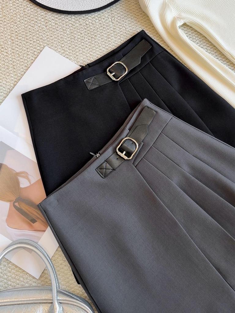 2026 Spring/Summer Women's Irregular High-Waisted Pleated A-Line Petite Short Skirt