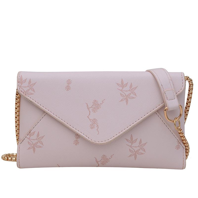 

Модная и новая женская сумка-конверт 2024 года, летняя персонализированная модная сумка через плечо, простая сумка в иностранном стиле с косой цепочкой розовый