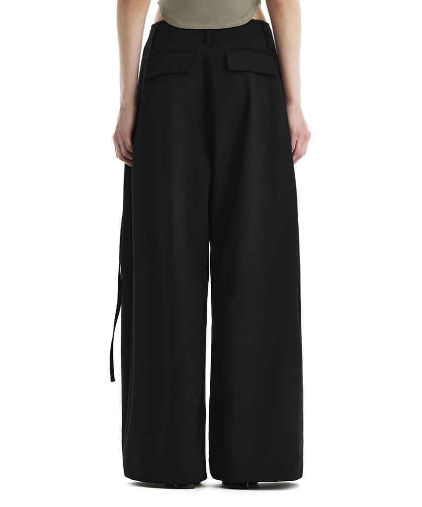 Teulimingbeodeu Side Strap Set-Up Wide Pants [ Black ]