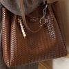 Bolsa Tote de Tricô Popular para o Dia a Dia Grande Capacidade Temperamento Simples Retro Ombro Moda Feminina Tendência