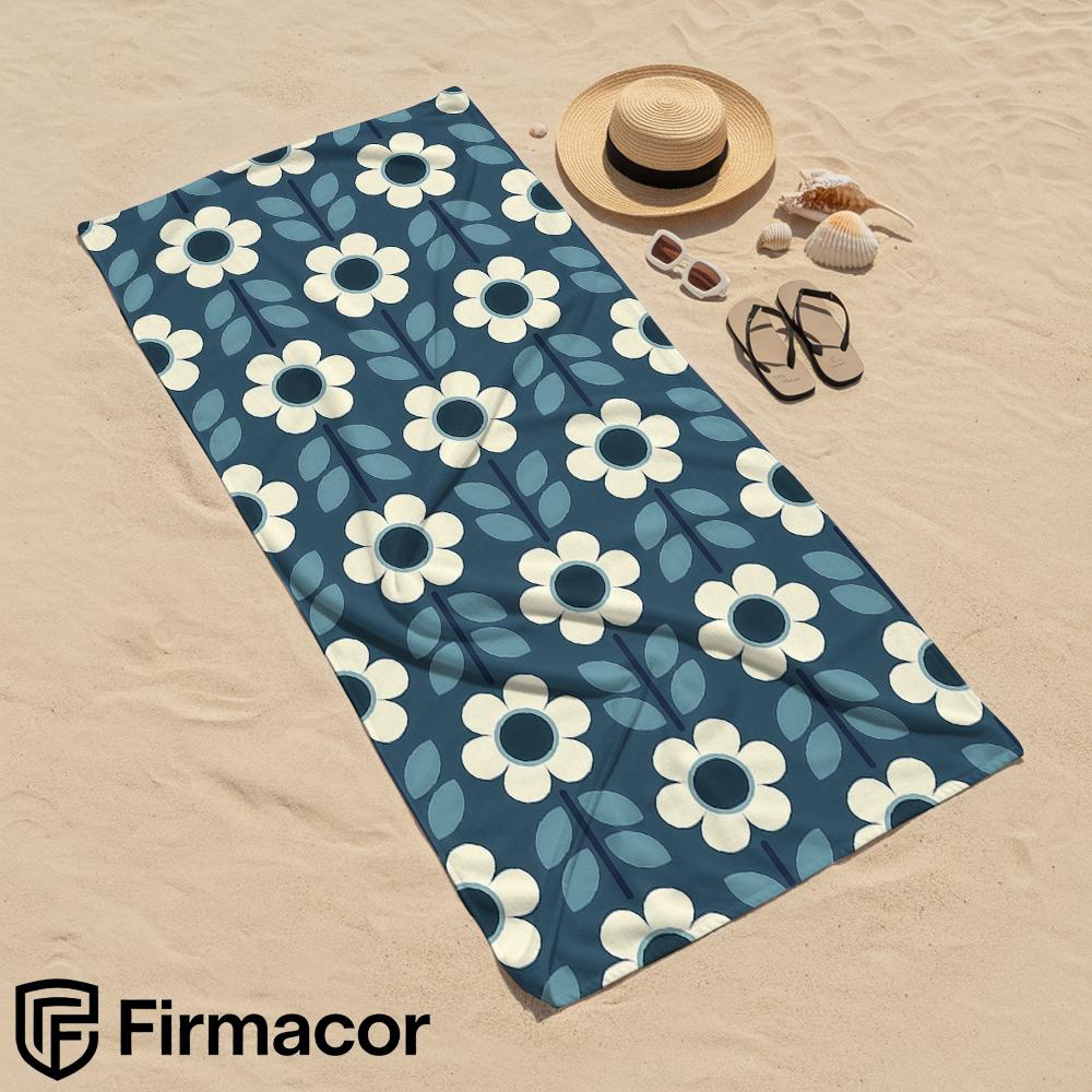 Retro Blue Floral Soft Portable Travel Towel Unisex Ultra Lightweight Microfiber Oversized Sand Free Quick Dry Beach Towel