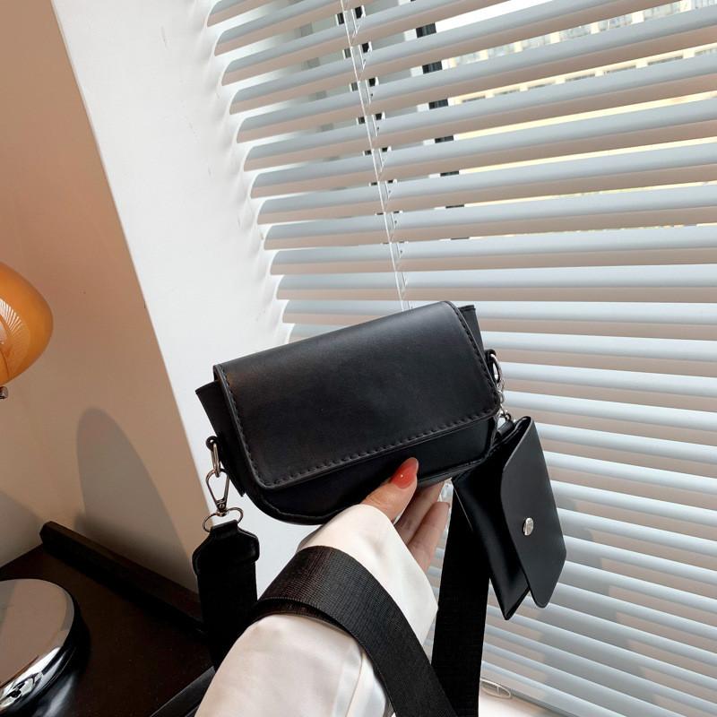 Trendy Fashionable Small Square Bag For Women Versatile Pu Shoulder Bag In Elegant Colors