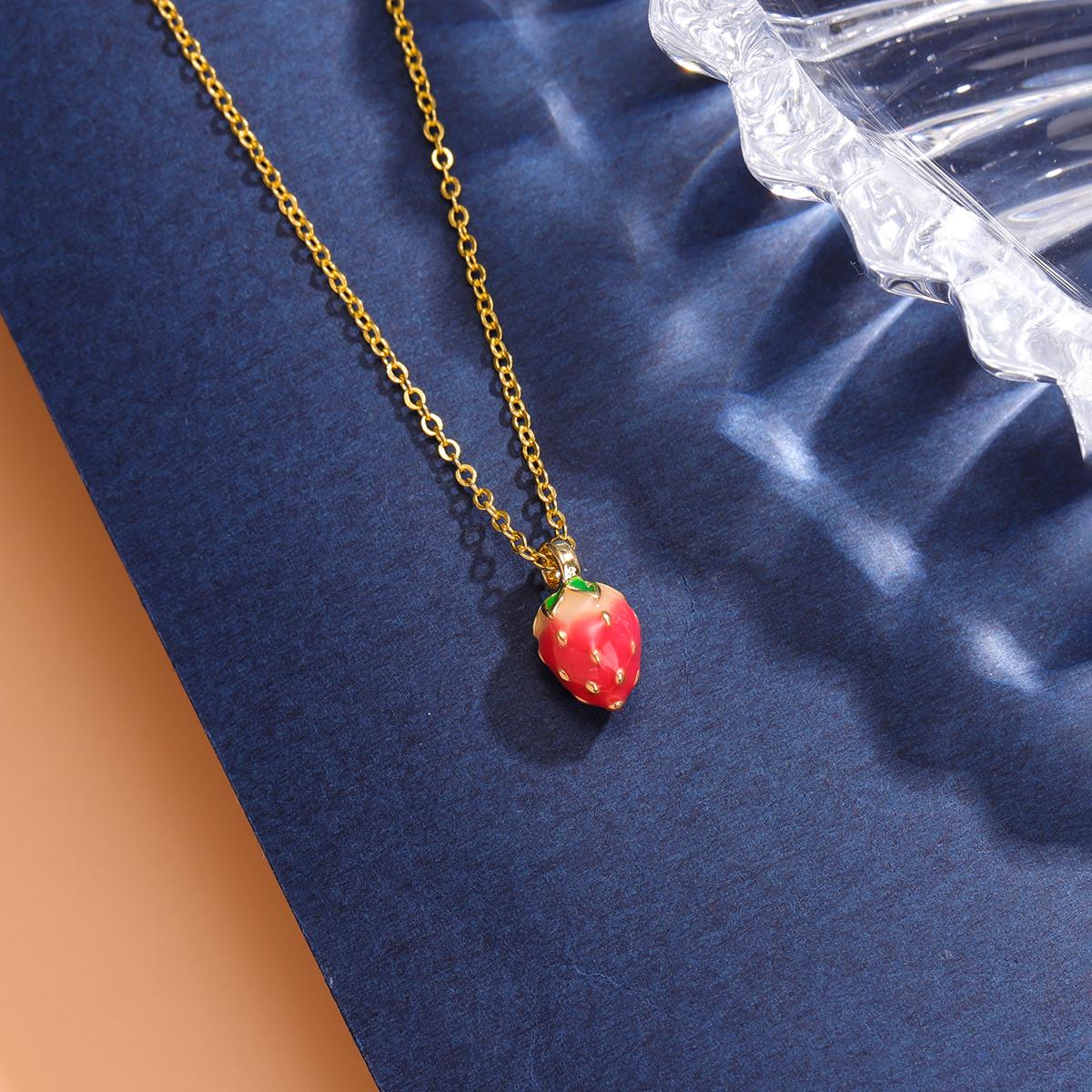 

New Fashion 925 Sterling Silver Small Strawberry Fruit Clavicle Chian Pendant Necklaces золотой