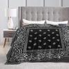 Buntes Paisely Schwarzer Bandana-Rand Schal Weiße Decke Weiche Warme Fleece-Kuscheldecke Leichte Flanell Flauschige Decken